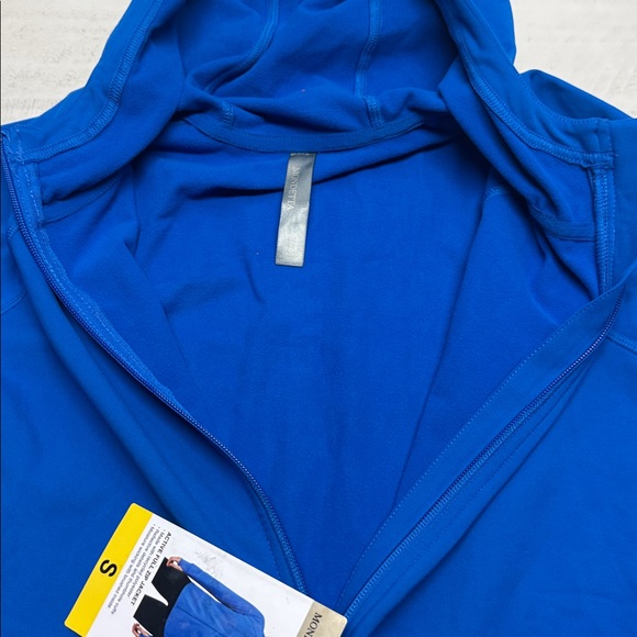 Mondetta active full zip jacket with hood moisture wicking with brush inside - Picture 11 of 12